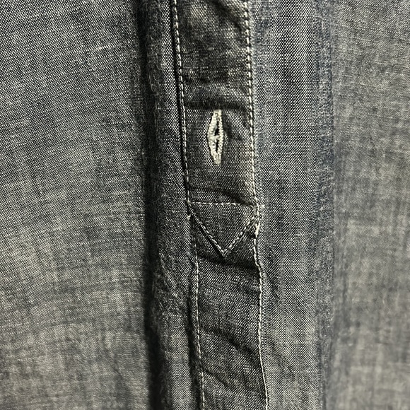 Tailored Gap denim chambray Byron down shirt - Picture 4 of 13